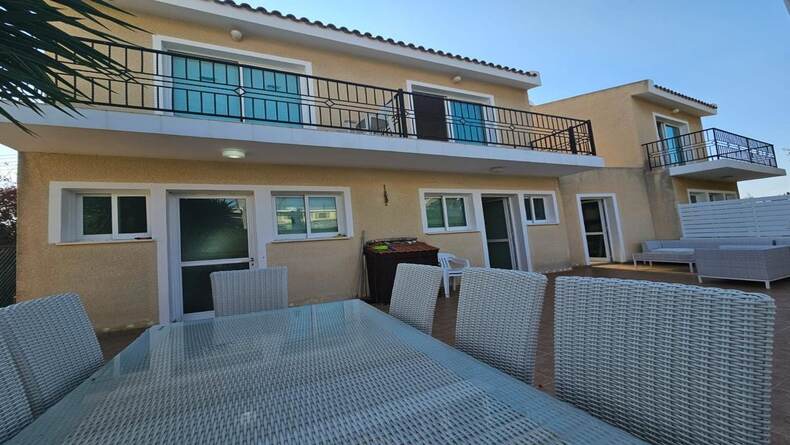 4 Bedrooms Investment in Emba, Paphos